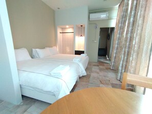 Family Room - Warila Hotel (Samut Prakan)