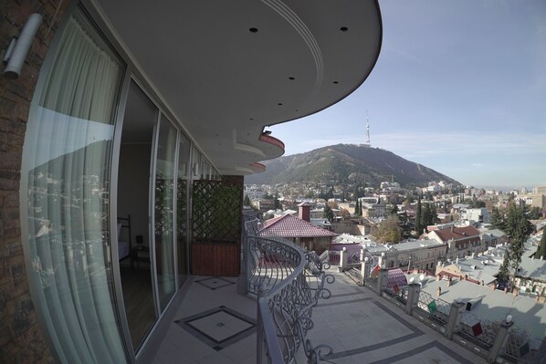 Balcony - Hotel Flower (Tbilisi)