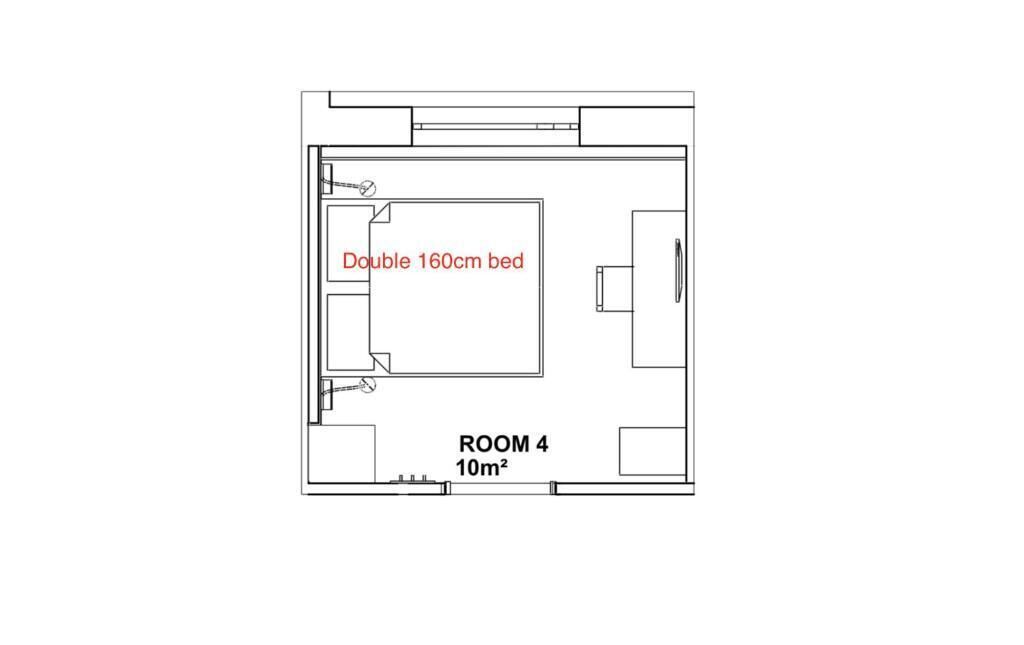 A floor plan of a room labeled ROOM 4, measuring 10m2, with a double 160cm bed.