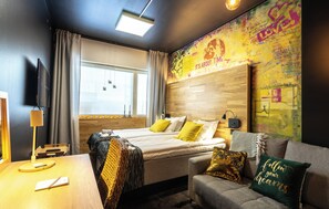 标准双床房, 多张床, 无烟房 (Room 3) | 特色装修、遮光窗帘、免费 WiFi、床单