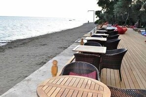Free beach shuttle - The Green Beach Resort Hotel (Edremit)