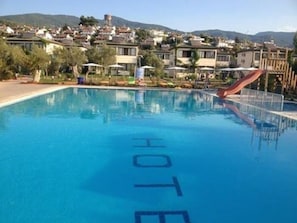 Piscina externa