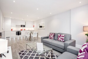 ทีวีจอแบน