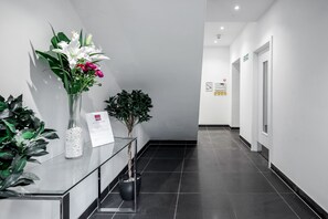 Hallway - Roomspace Apartments -The Legacy (Hove)