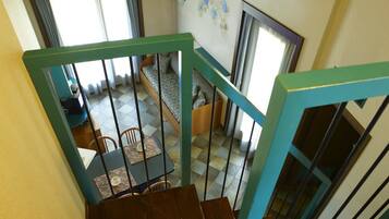 Duplex | Individually decorated, individually furnished, free WiFi, bed sheets
