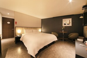 Chambre Standard double | Bureau, système d’insonorisation, accès au Wi-Fi (inclus)