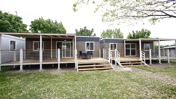 Mobile Home, 3 Bedrooms | Bed sheets