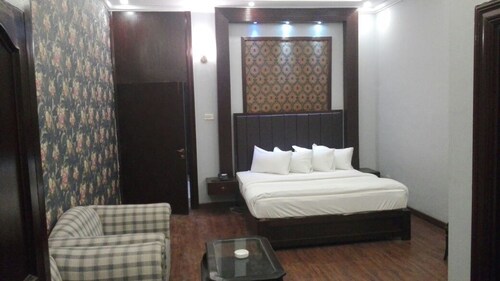 HOTEL BEST ONE