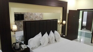 In-room safe, soundproofing, WiFi (free), bed sheets
