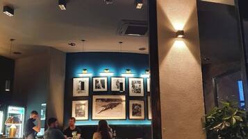 3 barer/lounger og 12 strandbarer