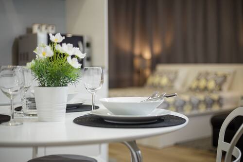 City-Studio | Essbereich im Zimmer