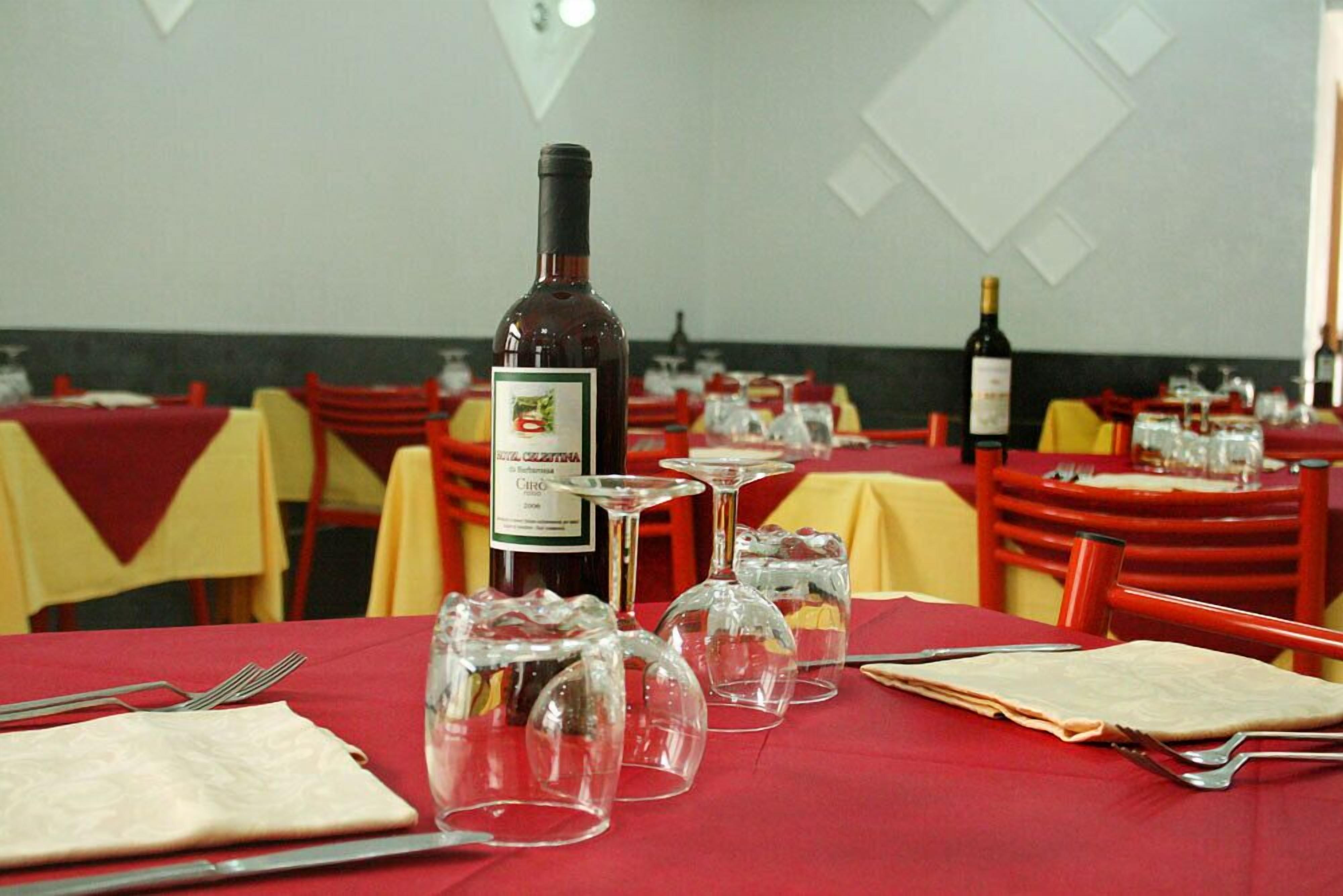 تقديم الغداء والعشاء، الأطباق الإيطالية