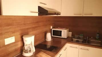 公寓 (City Apartments Lani - Two Bedroom pe) | 私人廚房 | 雪櫃、微波爐、爐具、咖啡機/沖茶器