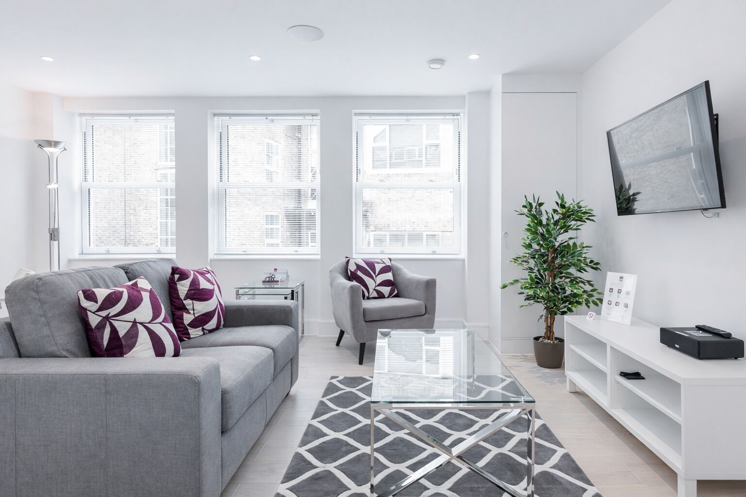 In-room safe, iron/ironing board, free WiFi, bed sheets