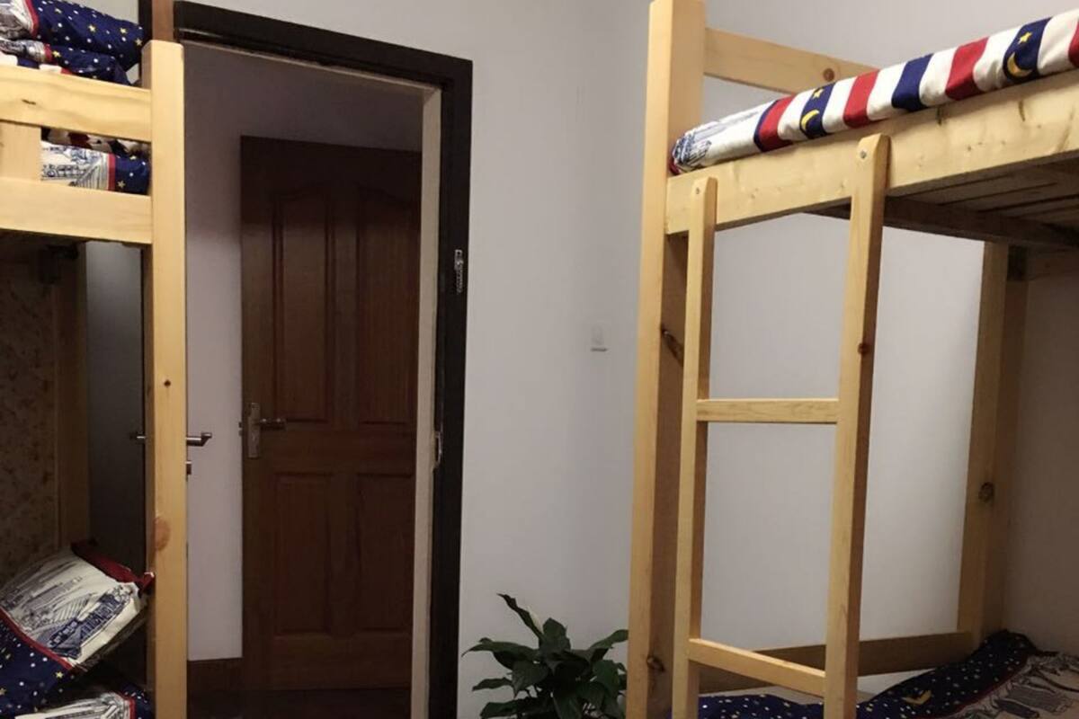 Bed in 4-Bed Male Dormitory | Desk, blackout curtains, free WiFi, bed sheets
