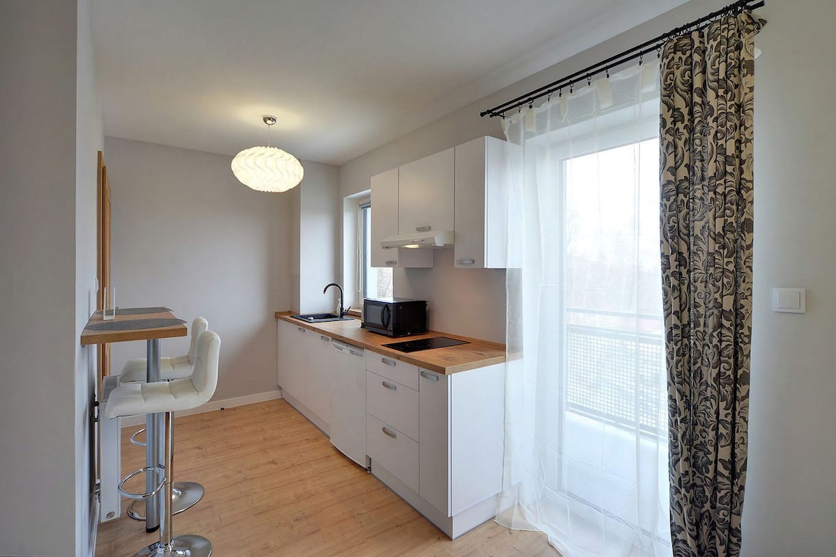 Fridge, microwave, stovetop, electric kettle
