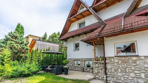 Front of property - Liberta Inn (Zakopane)