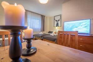 Quadruple Room (#5) | Blackout drapes, free cribs/infant beds, travel crib, free WiFi