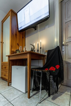 Double Room (#4) | Blackout drapes, free cribs/infant beds, travel crib, free WiFi