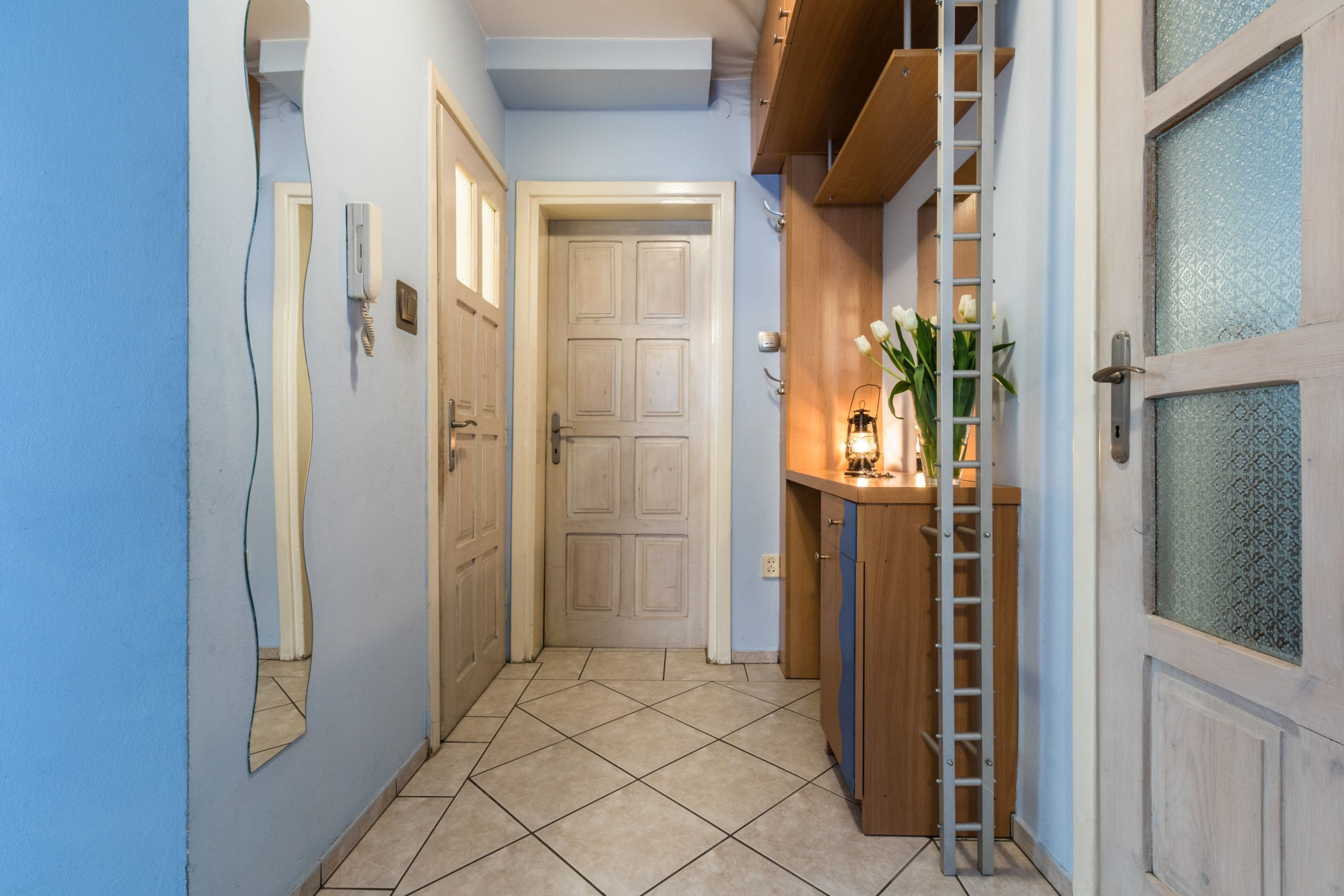 Suite Keluarga, 2 kamar tidur (#1) | Area keluarga | Smart TV 42-inci dengan saluran TV kabel dan TV