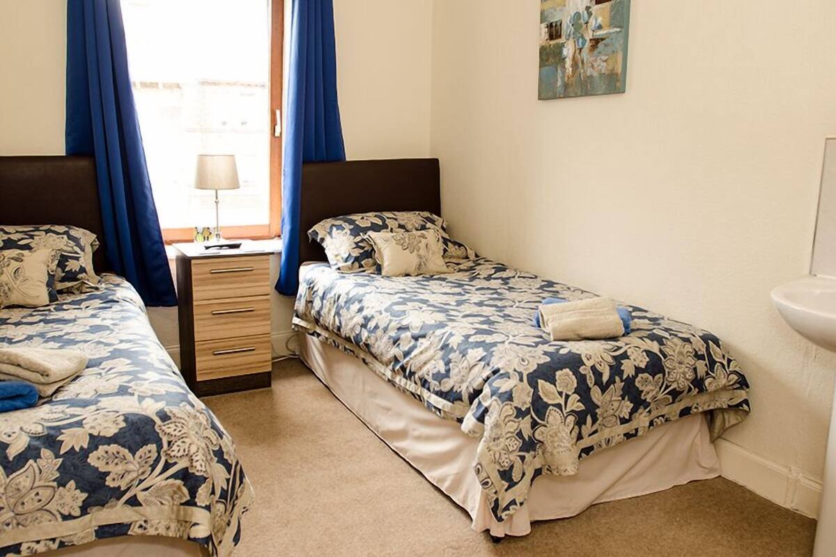 Twin Room, Shared Bathroom | Free WiFi