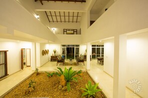 3-Bedroom Pool Villa  | Living area - Amandhira (Unawatuna)