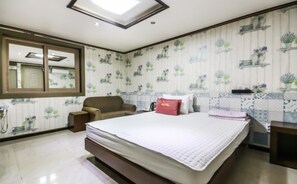Chambre Standard | Rideaux occultants, Wi-Fi gratuit, draps fournis