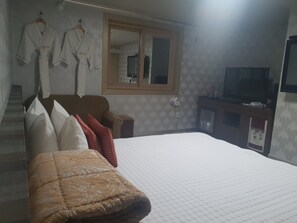 Standard Room | Blackout curtains, free WiFi, bed sheets - Ssan Motel Gwangyang (Gwangyang)