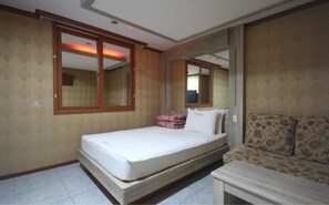 Standard Room - Ssan Motel Gosung (Goseong)