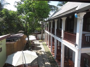 Exterior - Queen's House (Luang Prabang)