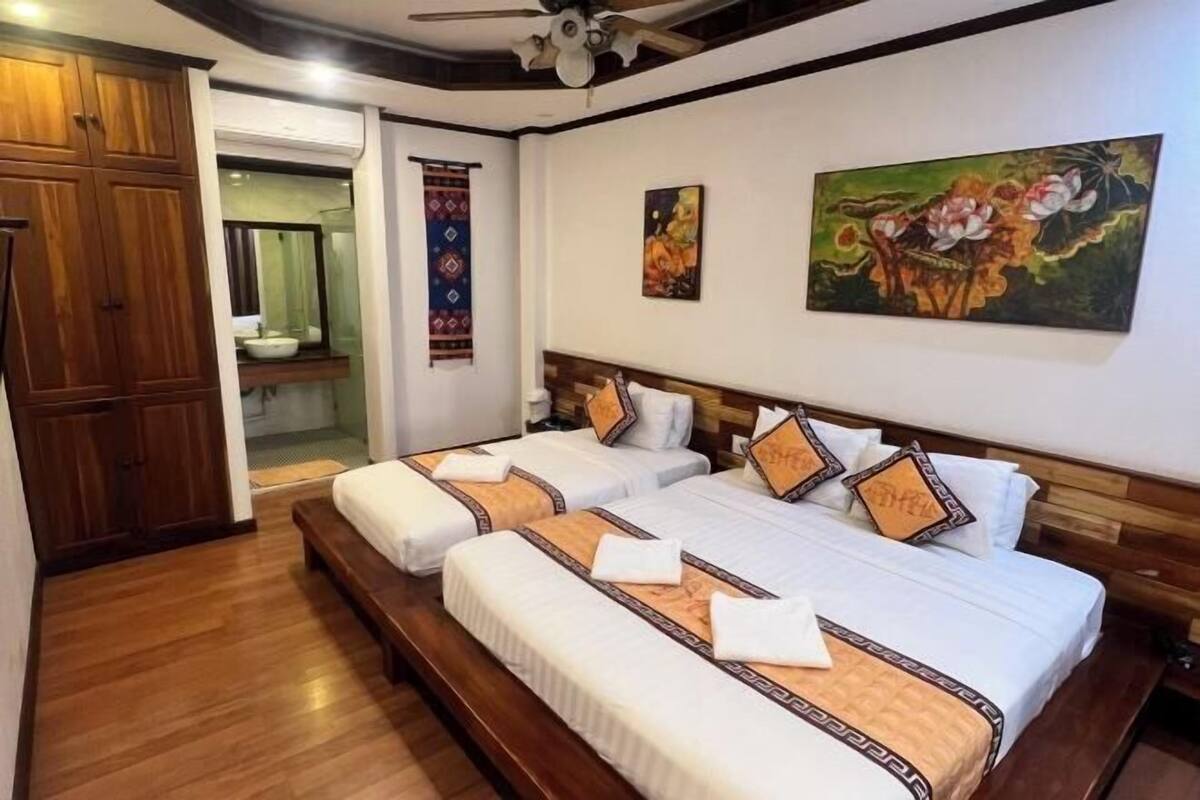 1 bedroom, in-room safe, free WiFi, bed sheets