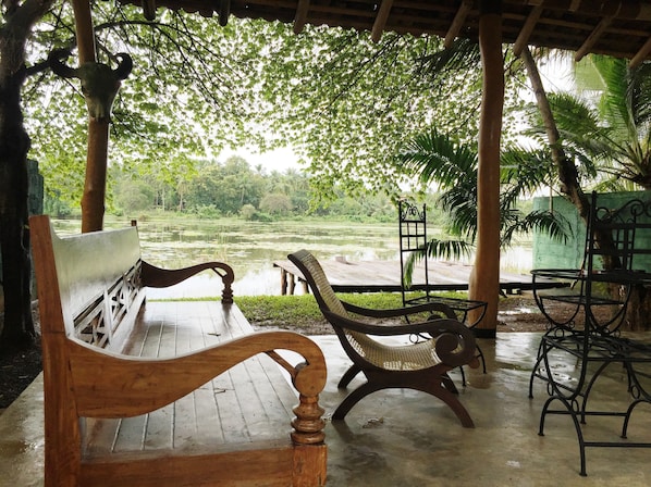 Terrace/patio - Mahawewa Nature Resort and SPA (Tangalle)