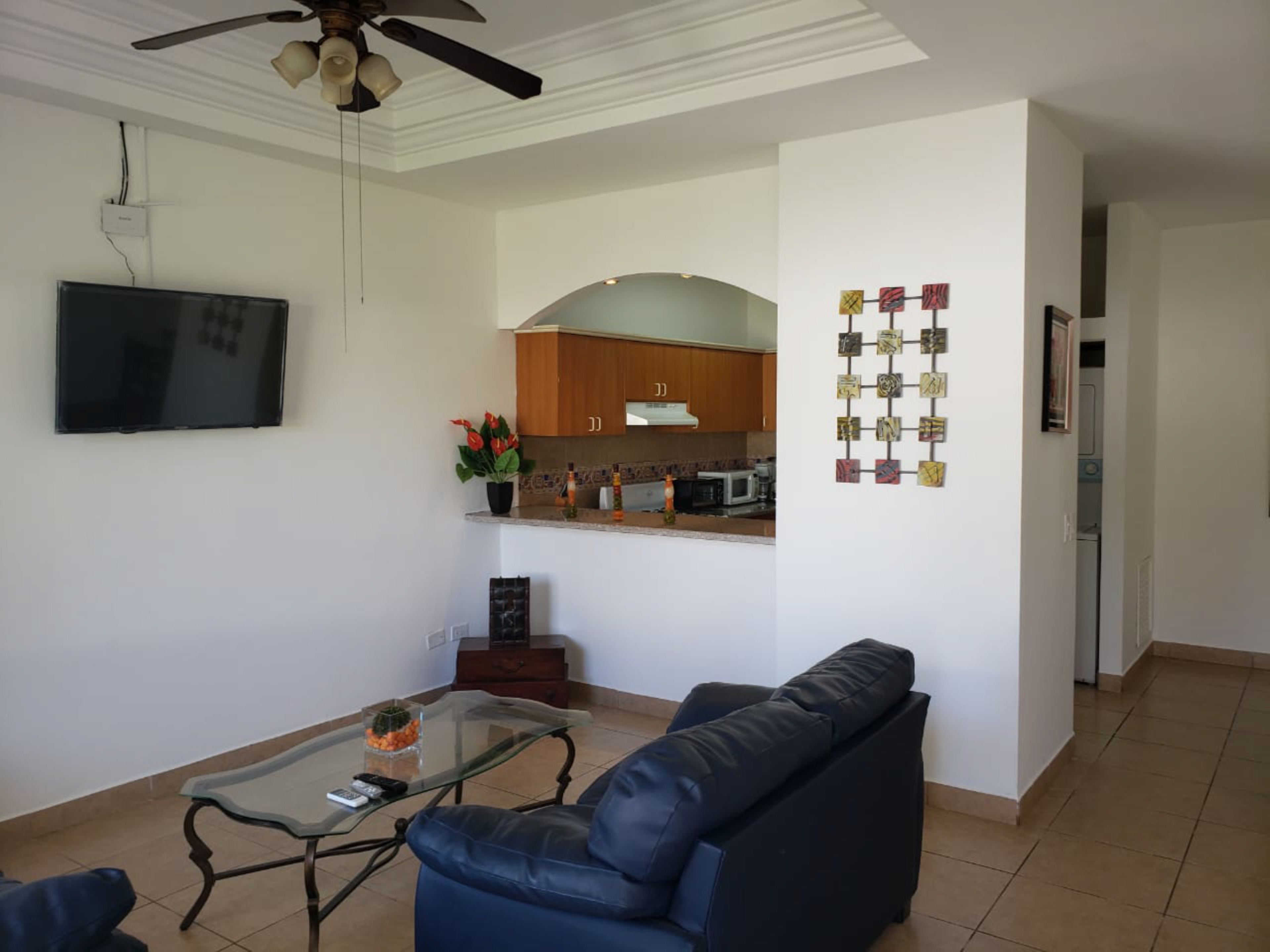 Standard Apartment, 2 Bedrooms, Non Smoking | Living room | 32-inch flat-screen TV with cable channels, TV