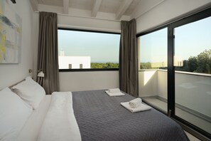 3 bedrooms, in-room safe, blackout curtains, soundproofing - Villa Krnica (Marcana)