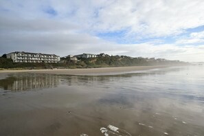 Sun-loungers, beach towels