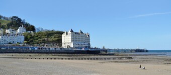 2 soverom innkvartering i St George, near Abergele