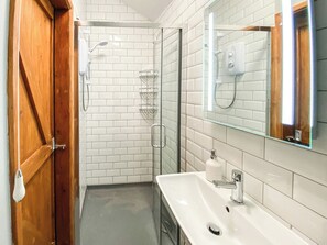 Towels - 2 bedroom accommodation in Treligga, near Port Isaac (Treligga, near Port Isaac)