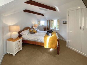 2 bedrooms, iron/ironing board, free WiFi, bed sheets - 2 bedroom accommodation in Treligga, near Port Isaac (Treligga, near Port Isaac)