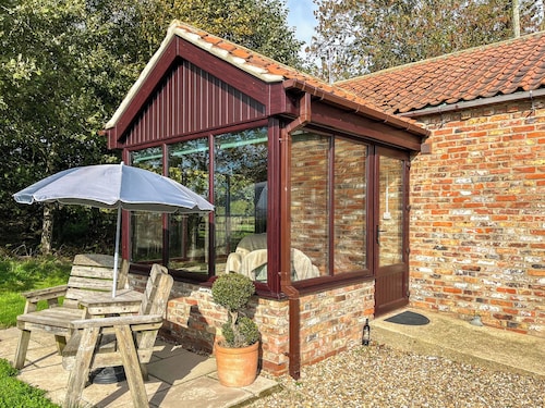 1 bedroom accommodation in Hempholme, near Brandesburton