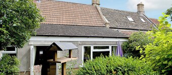 Situated in beautiful, quiet countryside and boasting many original features.