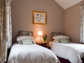 2 habitaciones, wifi gratis y ropa de cama