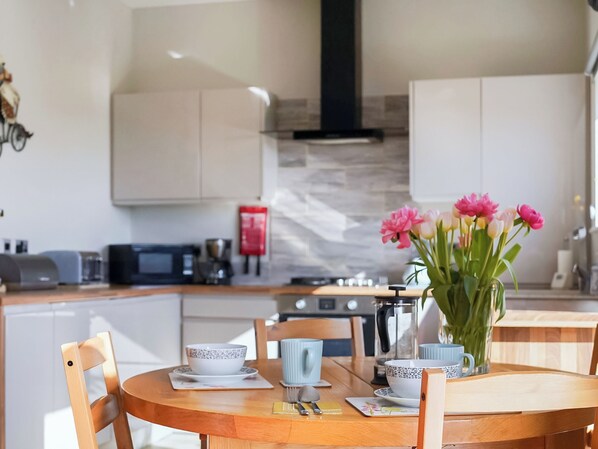 Dishwasher, high chair, freezer