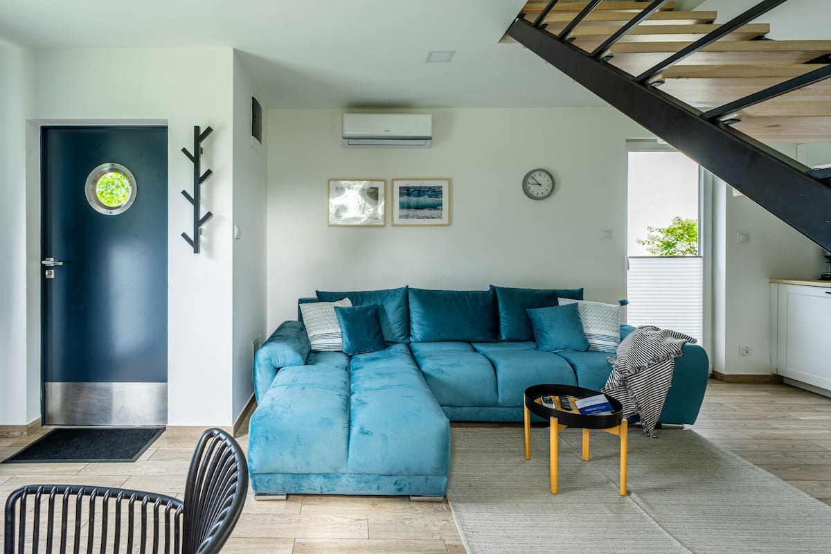 3 bedrooms, premium bedding, pillow-top beds, soundproofing