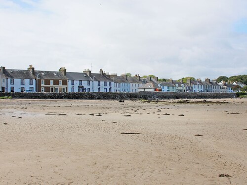 3 bedroom accommodation in Garlieston, Newton Stewart