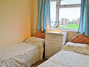 2 bedrooms, bed sheets