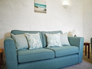 Living area - 3 bedroom accommodation in Mawla, near Porthtowan (Mawla, near Porthtowan)