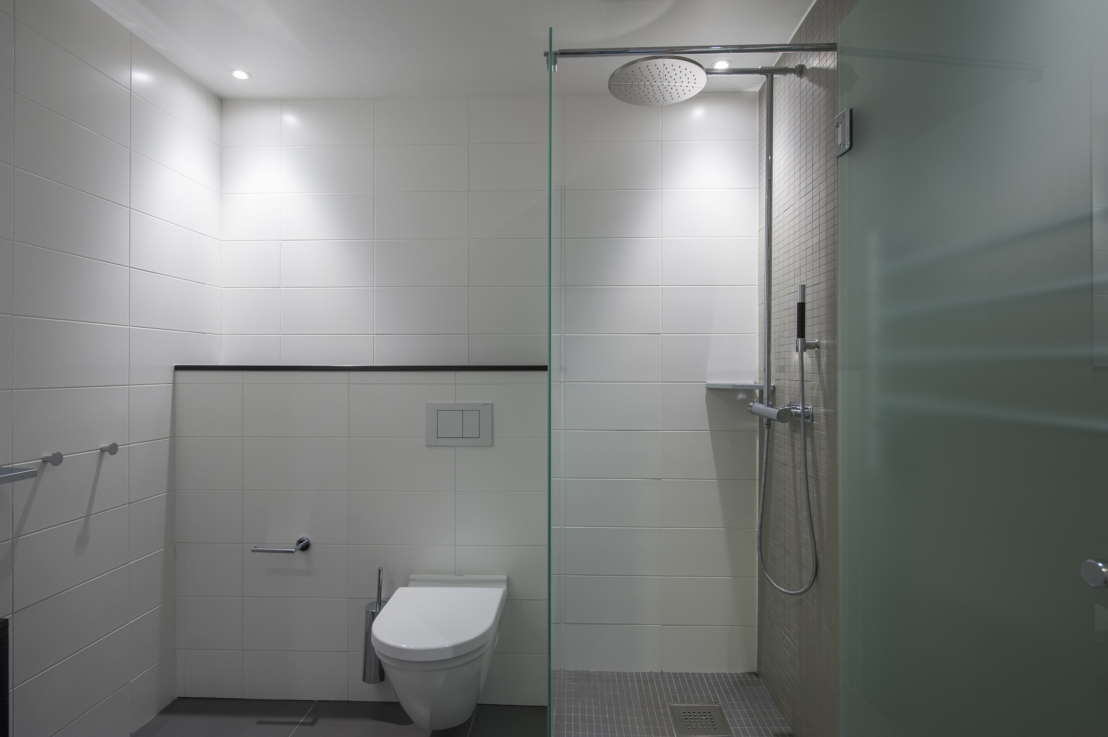 shower, rainfall showerhead, eco-friendly toiletries, hair dryer