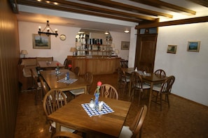 Restaurant - Hotel Garni Sebastian (Kirrweiler)