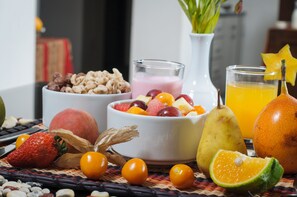 Free daily continental breakfast - Wayra's San Blas (Cusco)