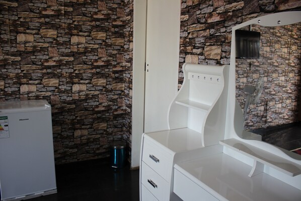 Economy Double Room, 1 Double Bed, Non Smoking | Premium bedding, down comforters, individually decorated